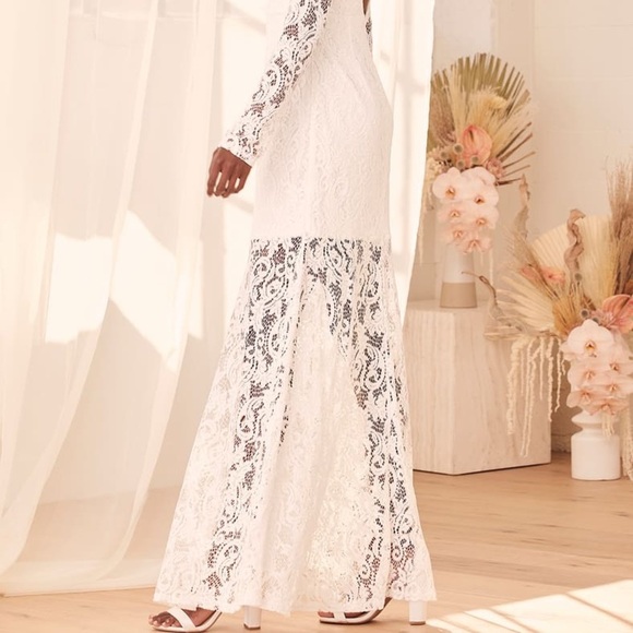 White Lace Long Sleeve Maxi Dress - Picture 2 of 5